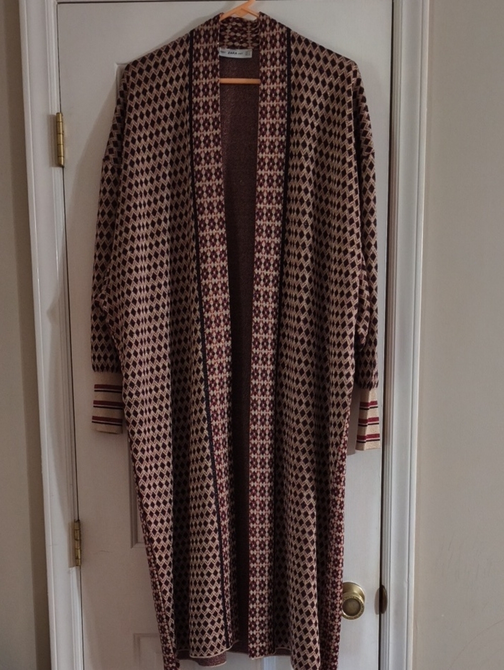 Zara Knit Cream and Burgundy Patterned Sweater - Picture 1 of 9
